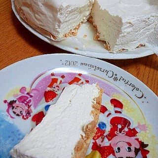 ふわり濃厚とろけるレアチーズケーキ